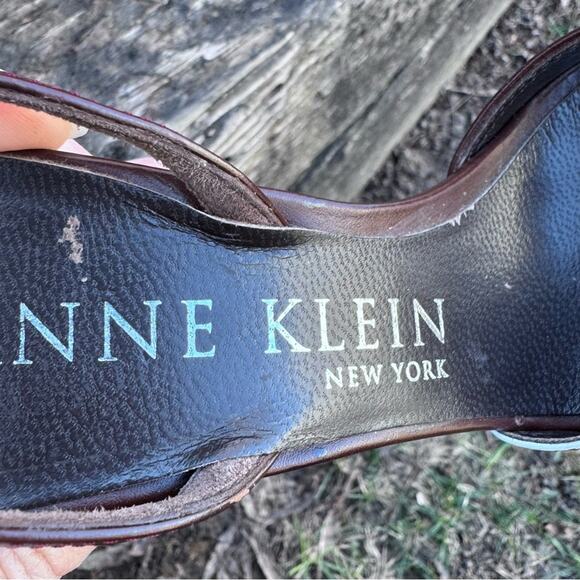 Anne Klein Peep Toe Slingback Brown White Colorblock Italy Heels Women’s Size 6M - Picture 6 of 10